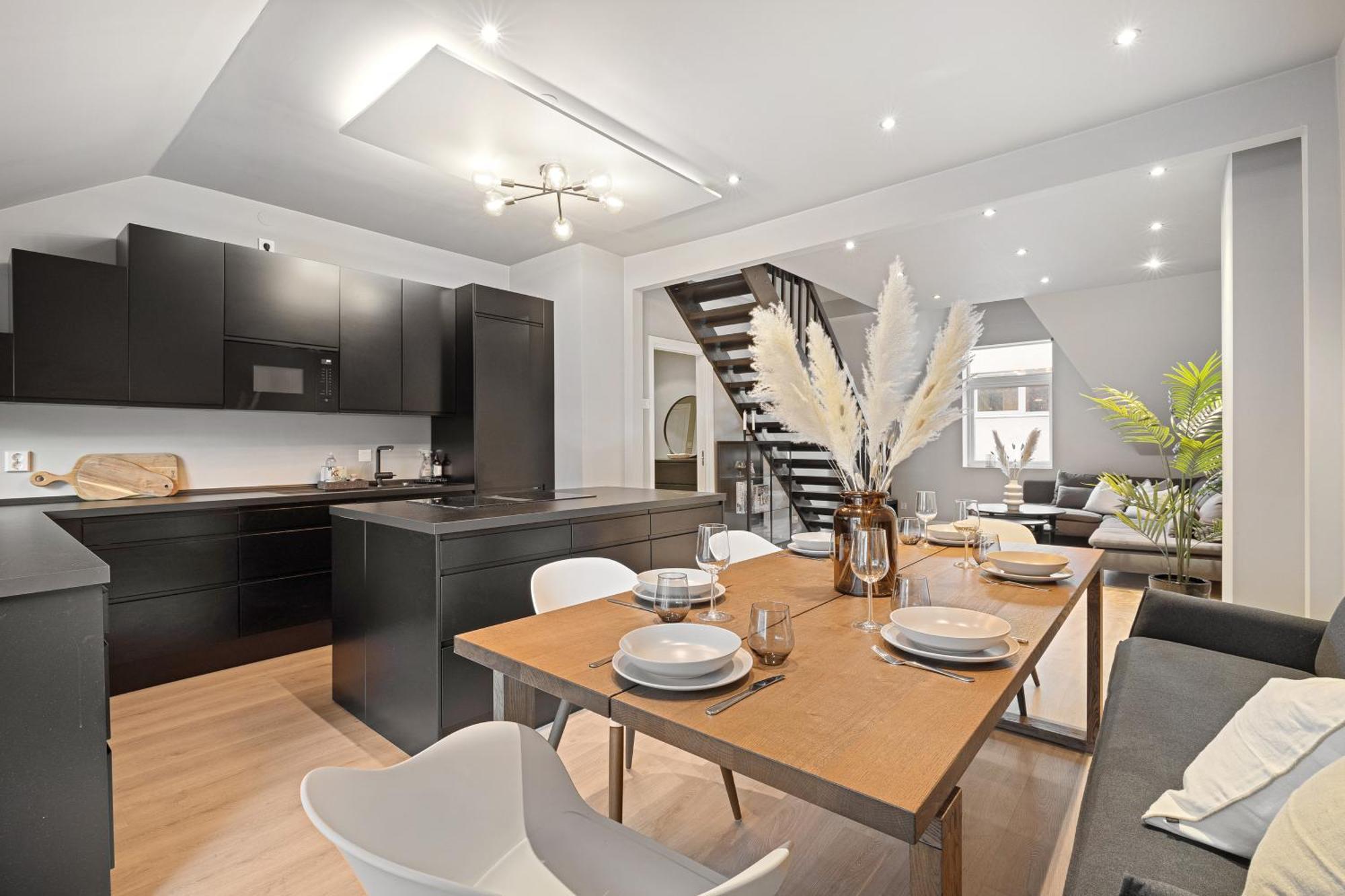 Homerentals L 120Sqm Mid-Central - King Beds - 500Mbps Wi-Fi 卑爾根 外观 照片
